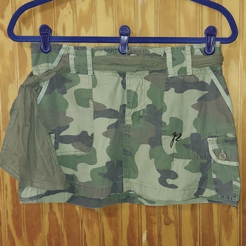Paradise mini skirt